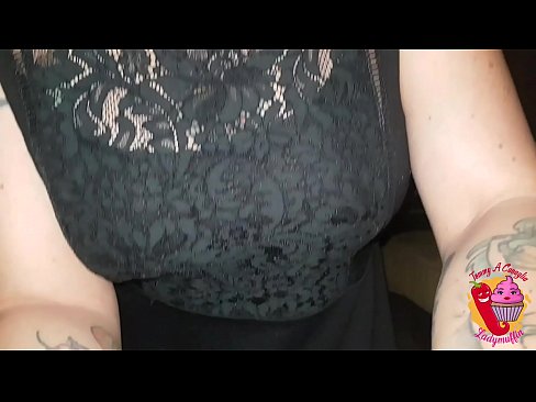 ❤️ Usisi wokutholwa oyi-slutty umnikeza i-blowjob neSpanishi Izocansi ezinhle kithi